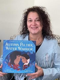 Headshot portrait of Carole Lindstrom